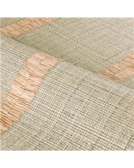 Ref.78103364 ambiente real de rayas edition rayures, sobre fondo Verde en tonos Beige