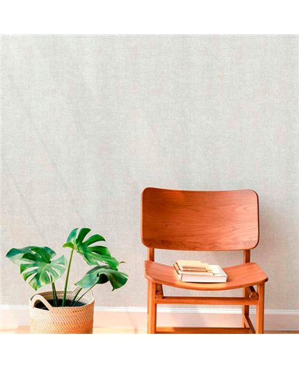 Ref.21112 ambiente real de liso texturizado silva essence, sobre fondo Blanco Roto en tonos Topo