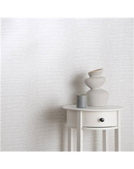 Ref.NATU-037 estancia decorada con piel cocodrilo acabado Blanco Roto, natura
