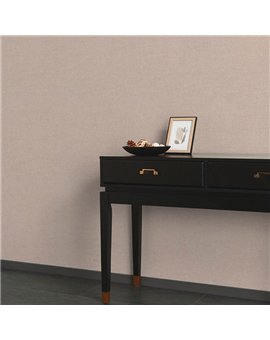 Ref.NATU-070 ambiente real de liso lino natura, sobre fondo Beige en tonos Salmón