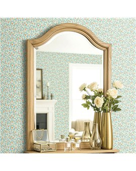 Ref.LB50402 ambiente con dolly mixtures floral liberty Caldera, Amarillo, Verde y Beige sobre fondo Verde