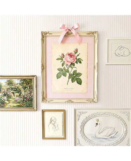 Ref.LB51901 ambiente con dolly mixtures rayas finas Rosa sobre fondo Blanco Roto