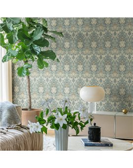 Ref.82084 ambiente con hidden treasures damasco ojival Marrón, Topo y Gris sobre fondo Verde