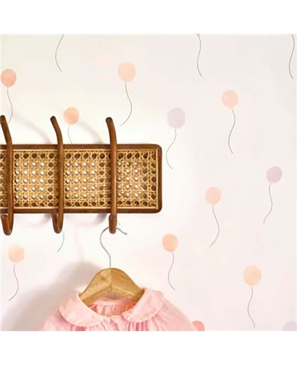 Ref.OUTT202844500 ambiente con once upon a time 3 globos Rosa, Salmón, Lila, Beige y Gris sobre fondo Blanco