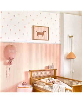 Ref.OUTT29884321 ambiente real de rayas once upon a time 3, sobre fondo Rosa en tonos Beige