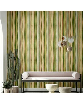 Ref.AB9010 ambiente con absolute geométrico prismas Amarillo, Marrón y Beige sobre fondo Verde