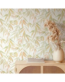 Ref.AB9042 ambiente con absolute hojas de sauce Verde, Ocre y Topo sobre fondo Blanco Roto